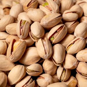 Pistachos con Cascara